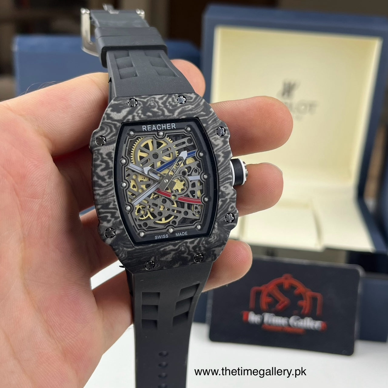 Stylish Silicone Rubber Strap Watch RE-3338