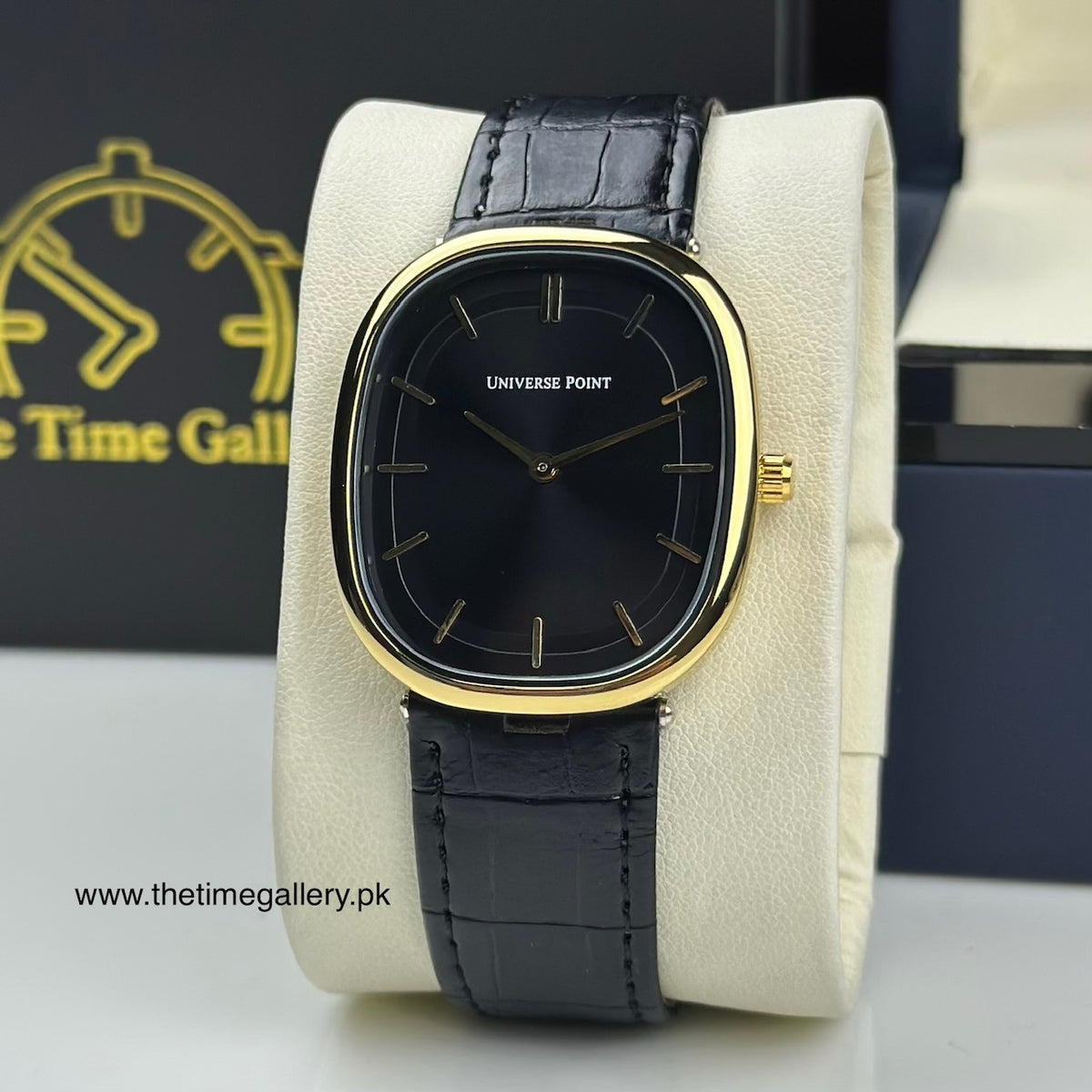 Stylish Men Strap Watch UP-6105