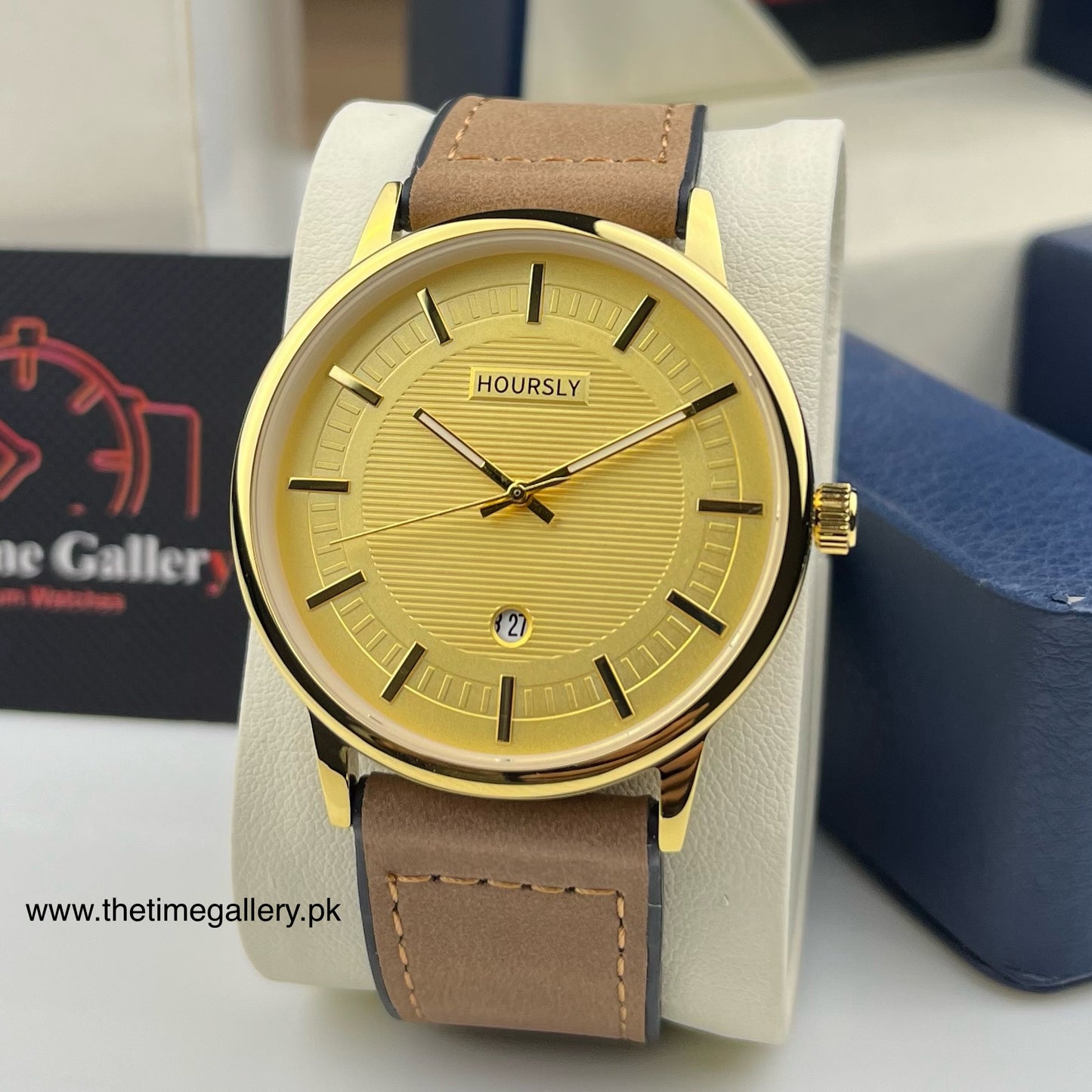 Stylish Leather Strap Watch HR-200