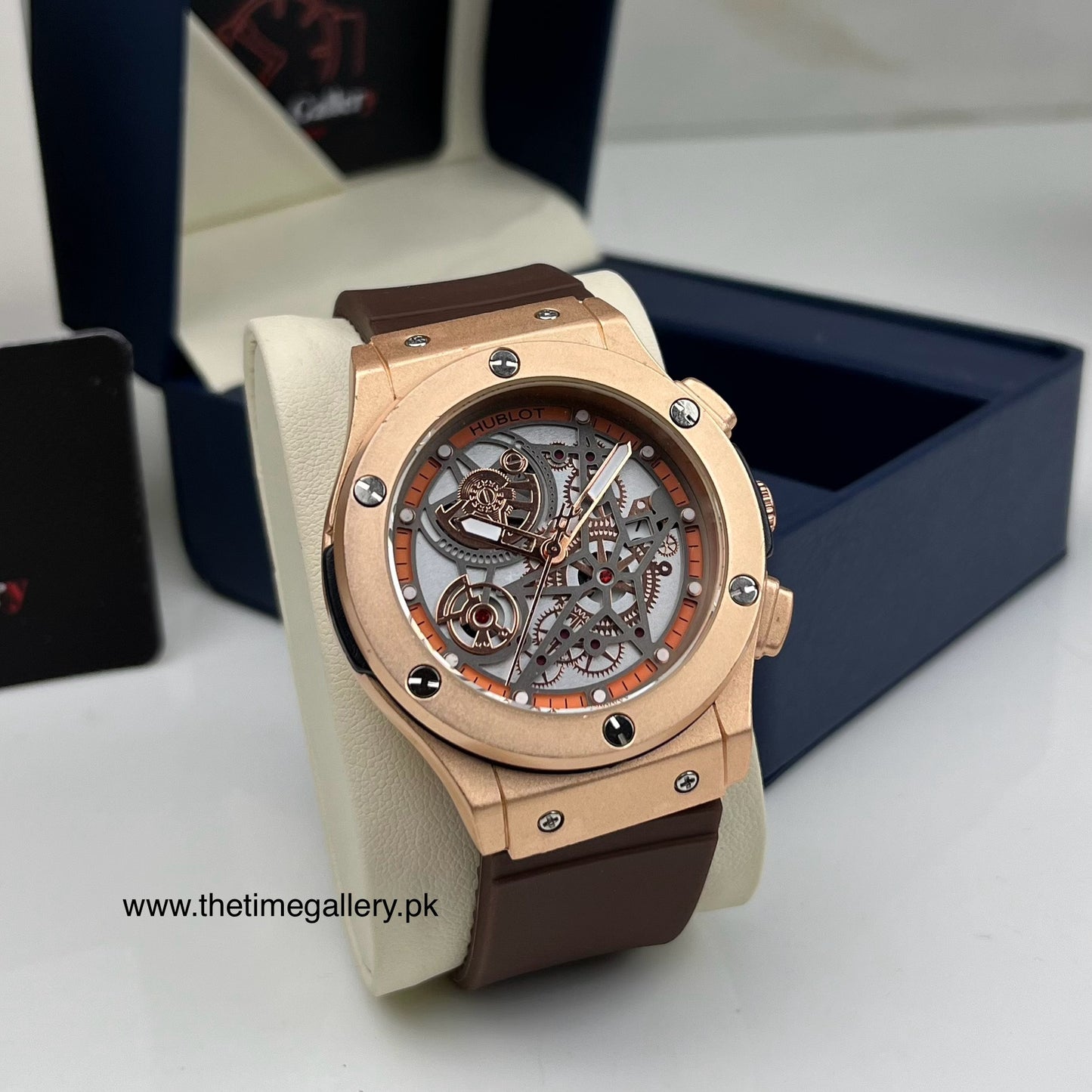 Hublot Strap Watch For Men HB-C322