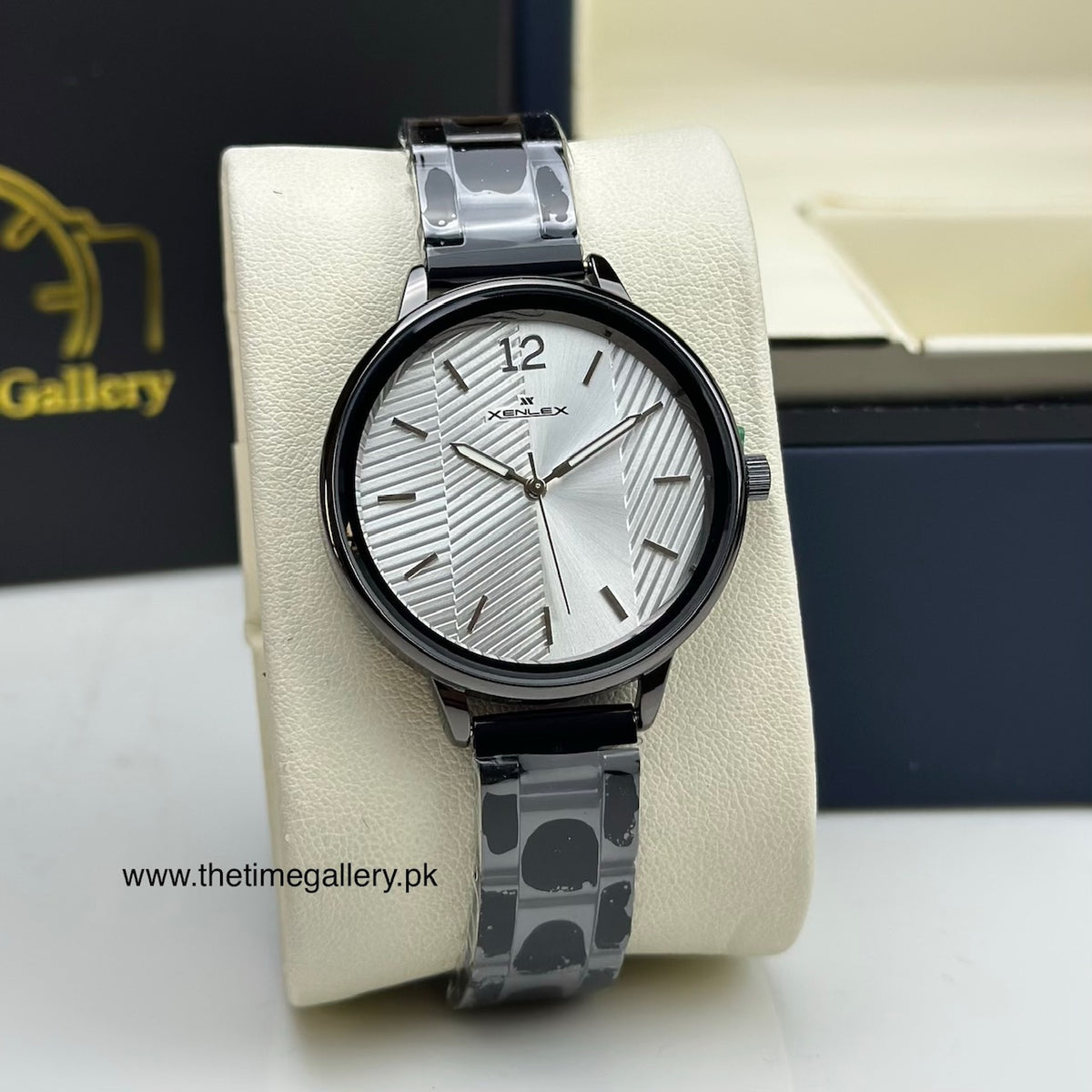 Modern Chain Watch for Women X-6812L