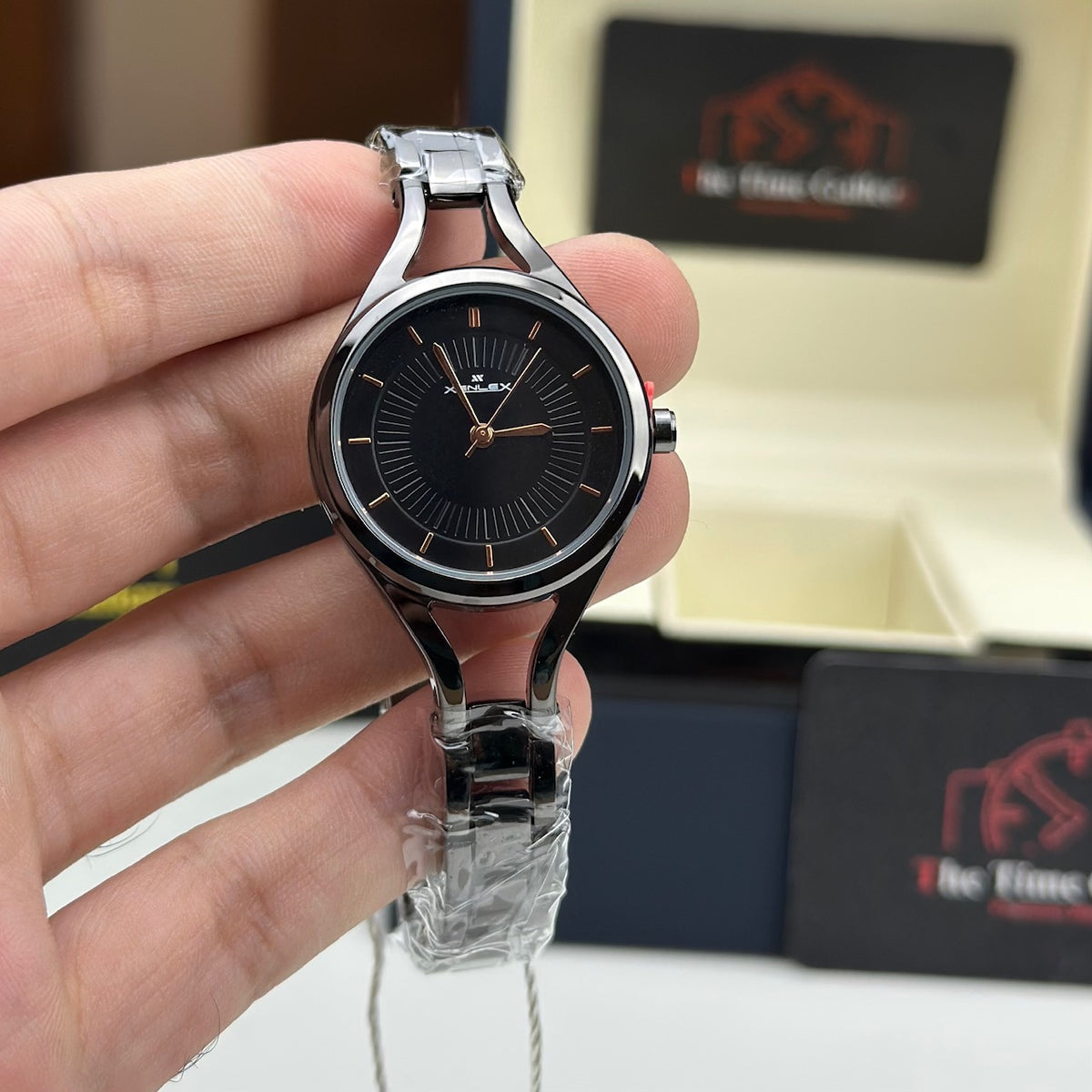 Modern Chain Watch for Women X-80A91L