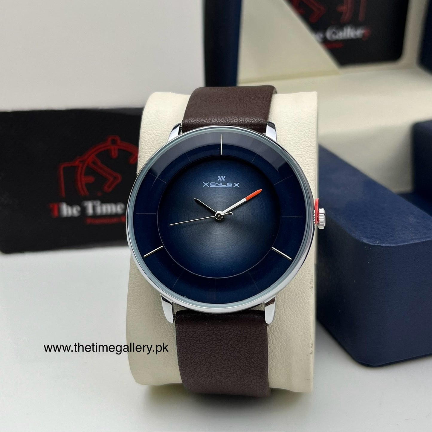 Fashion Strap Watch X-8062GS