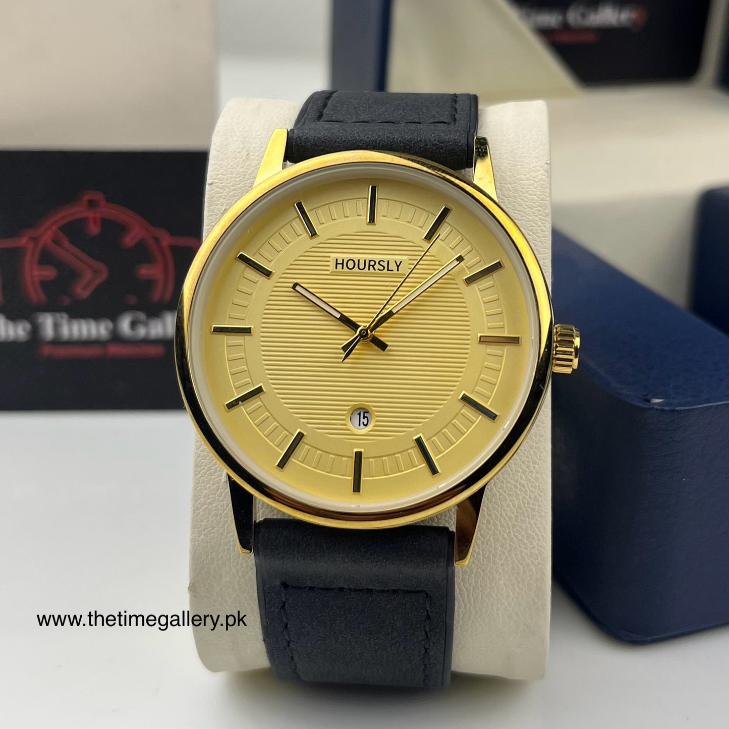 Stylish Leather Strap Watch HR-200