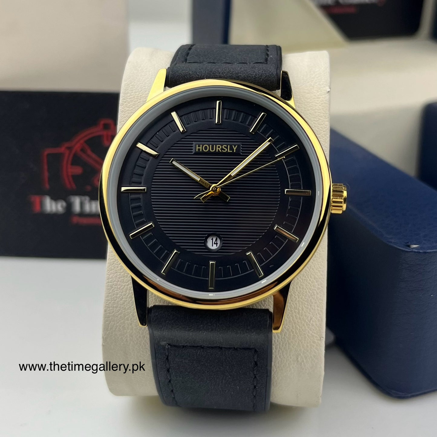 Stylish Leather Strap Watch HR-200