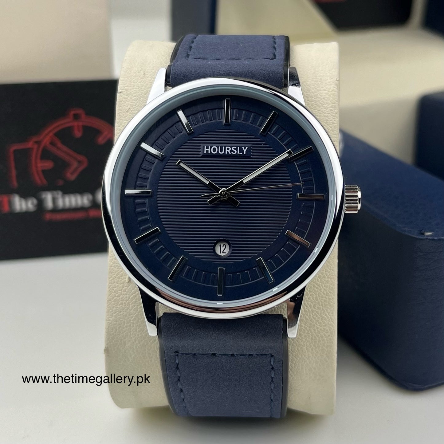Stylish Leather Strap Watch HR-200