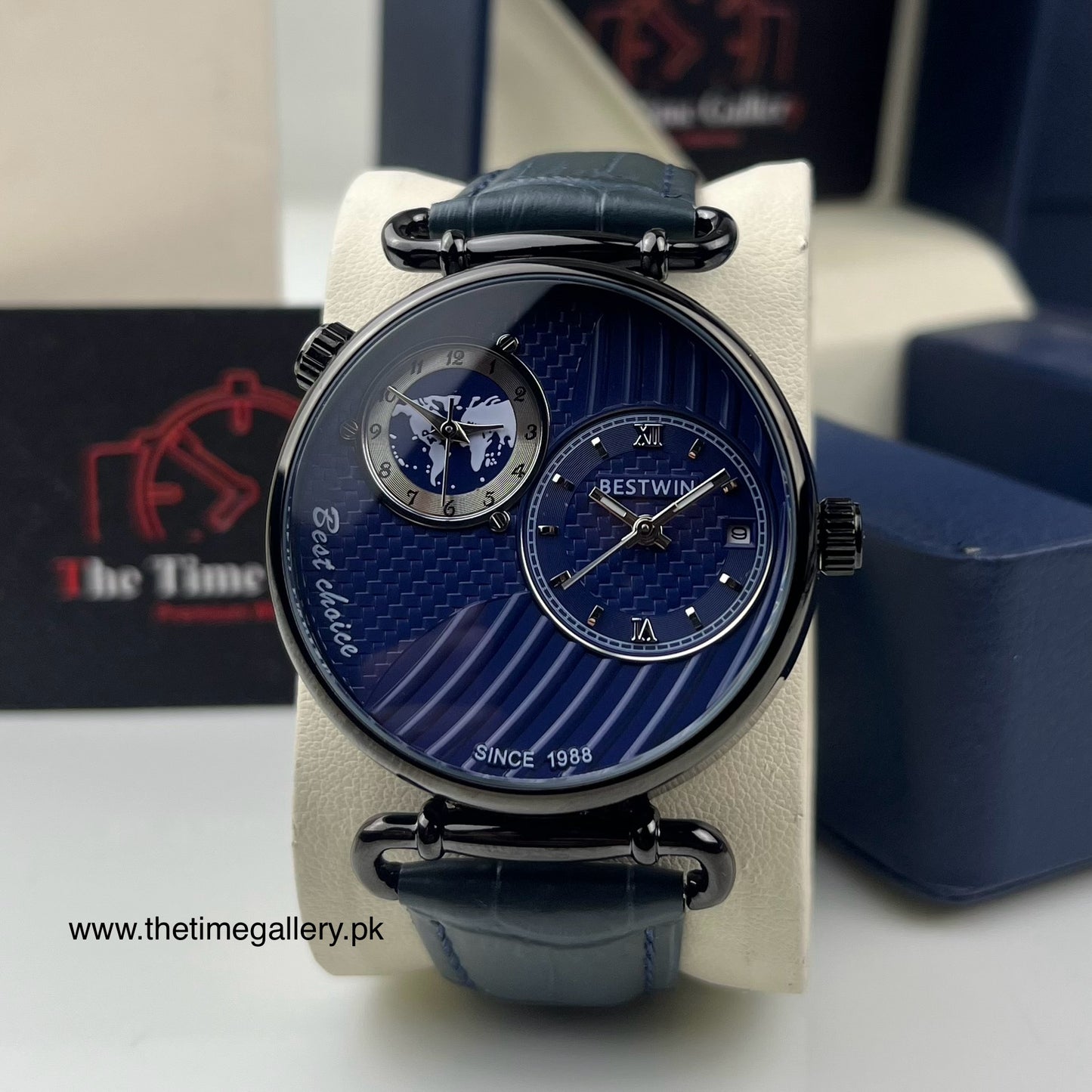 Modern Leather Strap Watch BW-276