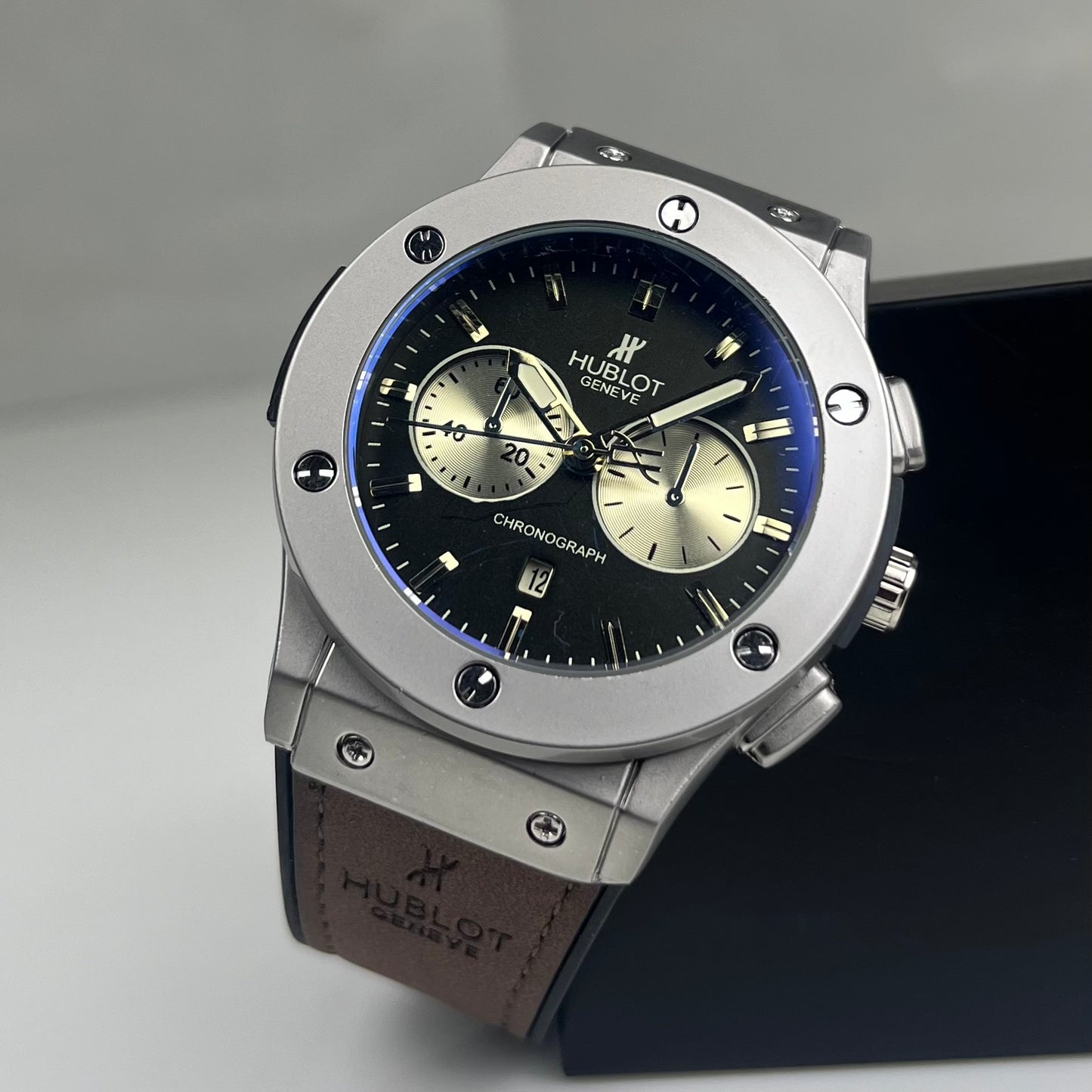 Hublot Geneve Fashion Strap Watch C-280